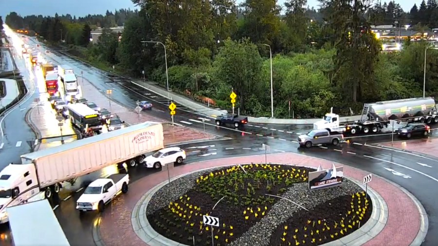 Image: Traffic backed up in on State Route 9 in Lake Stevens after Interstate 5 north in Everett was shut down and blocked. on Thursday, May 16, 2024. The closure was due to an officer-involved shooting.