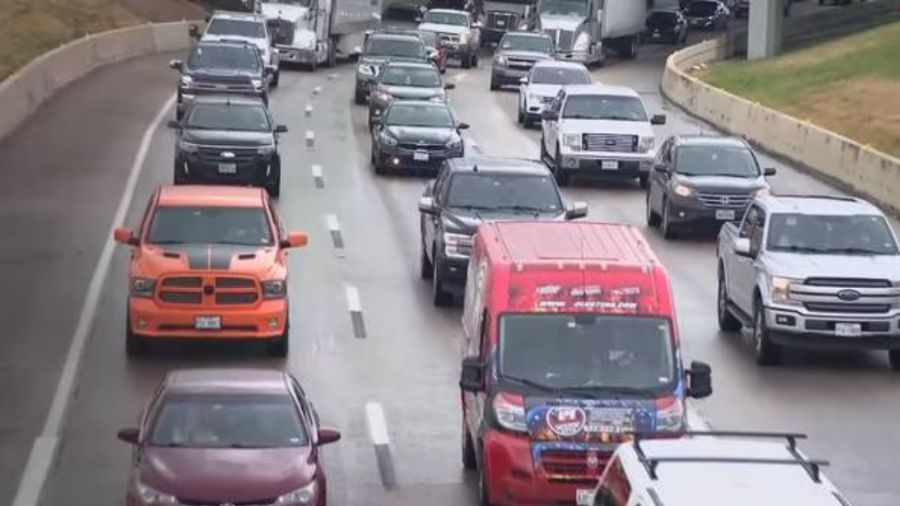 Photo: Cars in traffic...